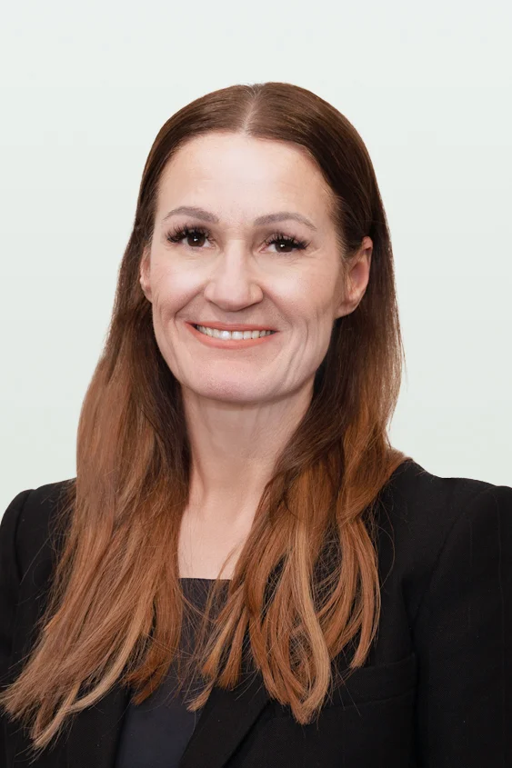 Tania Angemi : 人文与文化副总裁